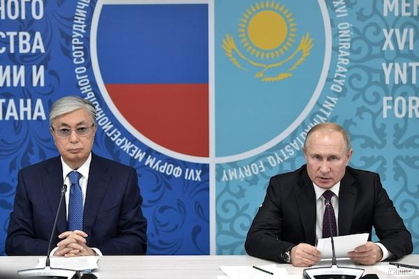 Казахстан в обход России