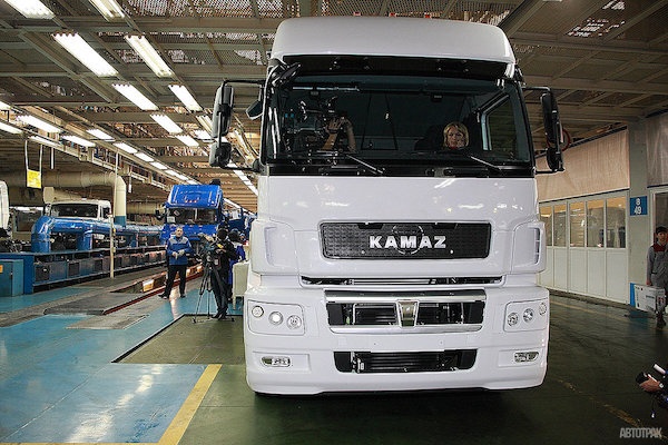 КАМАЗ пообещал, все напряглись
