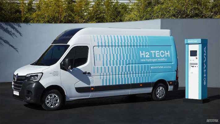 Новая модель Renault обходится без бензина, дизеля и розетки