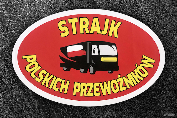 Польские перевозчики требуют запретить ввоз белорусских и российских прицепов
