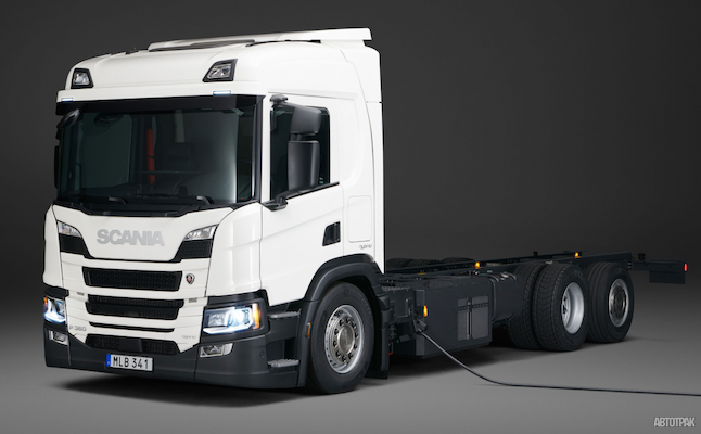 Новый гибридный грузовик Scania с запасом хода 60 км на электротяге