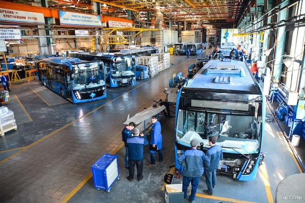 Производство автобусов поддержат скорыми и автозаками