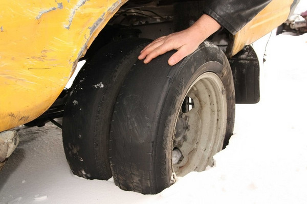 Законопроект о штрафах за шины не по сезону отправлен в доработку