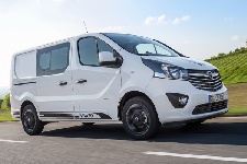 Opel начал прием заказов на «спортивный» фургон Vivaro Sport