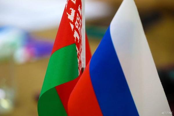 Глава Беларуси подписал проект соглашения с Россией о поэтапной отмене разрешений на автомобильные грузоперевозки