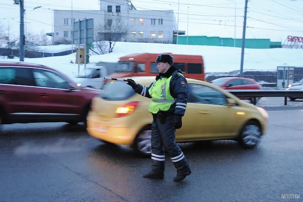 Новые штрафы ГИБДД-2022: за водителей пообещали серьезно взяться