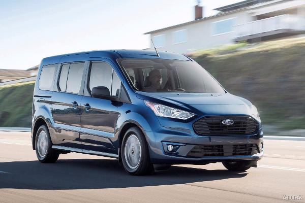 Ford представила обновленный Transit Connect Wagon