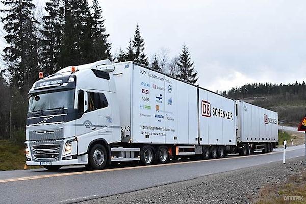 Швеция допускает на дороги Super Eco Combi