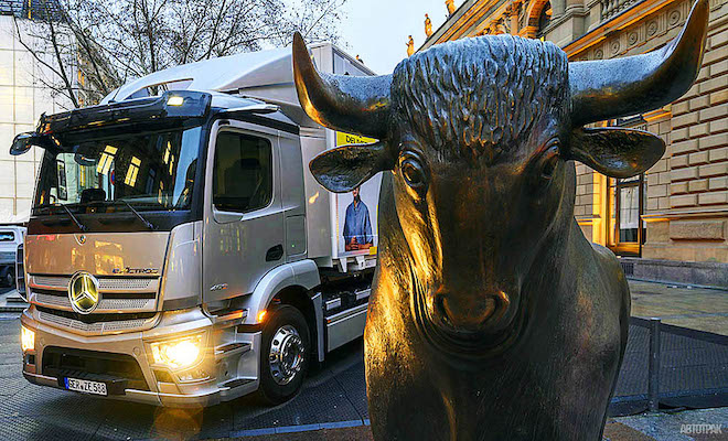 Председатель правления Geely продал свою долю в Daimler Truck