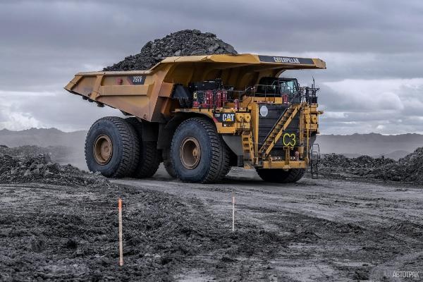 Caterpillar представила новый самосвала 797F