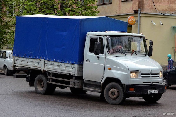В Москве запретят «грязные» грузовики