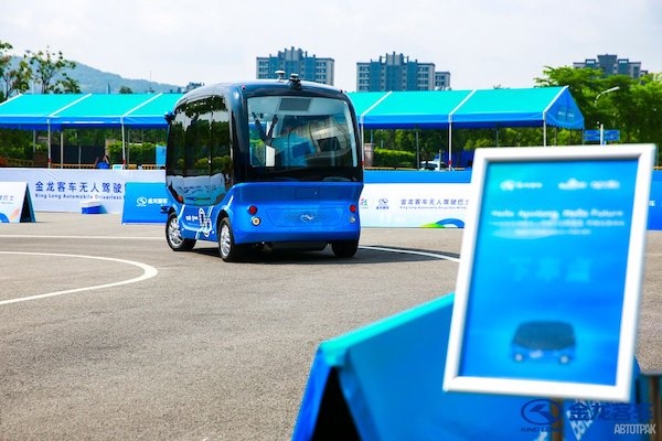 В Японии проведут тестирование автономных автобусов
