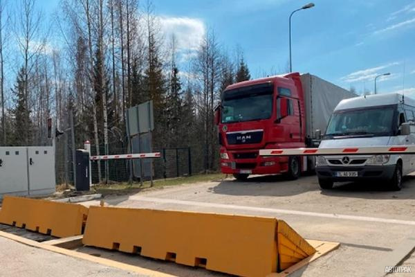 Центробанк РФ предлагает в семь раз поднять стоимость ОСАГО для перевозчиков из «недружественных» стран