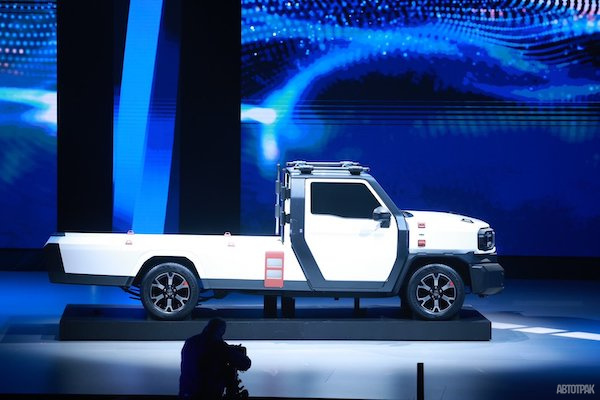 Toyota представила грузовик с быстросъемными платформами