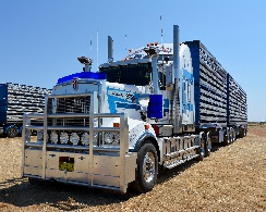 Kenworth T909