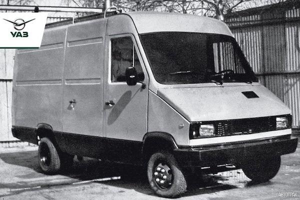 В Москве нашли уникальный фургон УАЗ-НАМИ