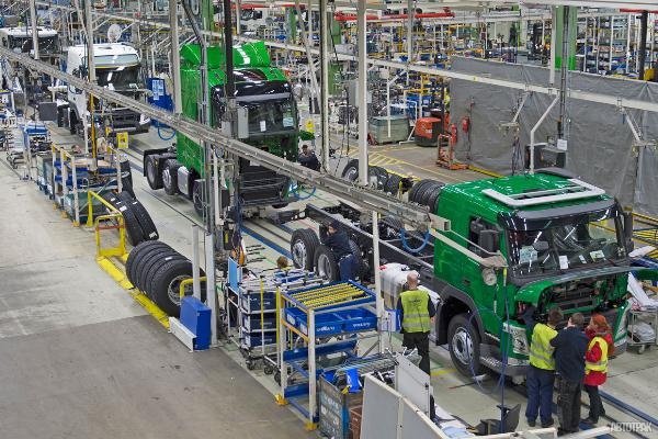 Производство грузовиков в 2018 году снизилось на 4%