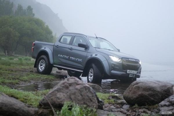 В России начались продажи экстремальной версии пикапа Isuzu D-Max