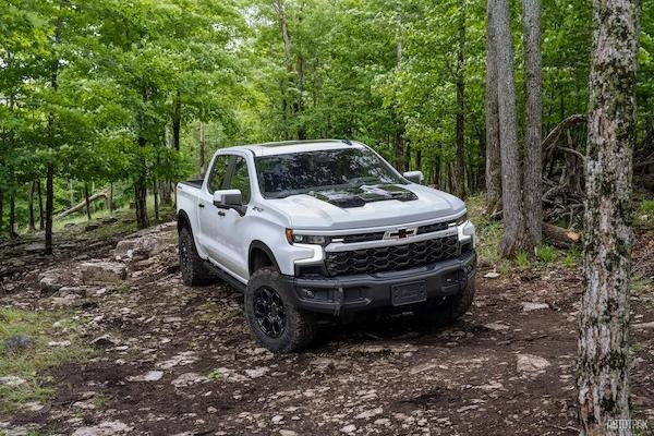 Chevrolet разработал спецверсию пикапа Silverado для тяжелого бездорожья