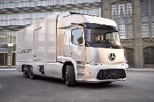 Mercedes-Benz начинает продажи грузовика Urban eTruck