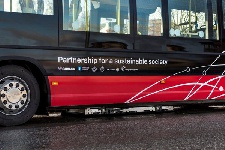 В Швеции запущена первая автобусная сеть с беспроводной зарядкой