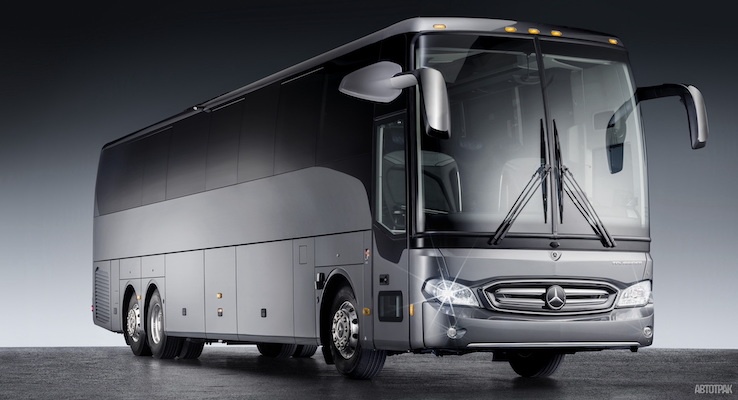 Mercedes-Benz показал роскошный автобус из нержавеющей стали