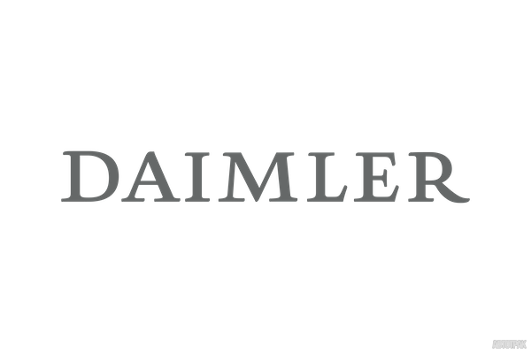 Daimler банкует и страхует