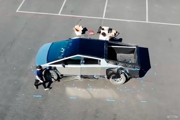 Новый прототип Tesla Cybertruck сняли на видео при помощи дрона