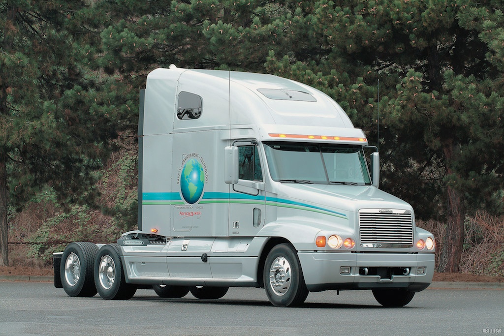 Freightliner экспериментирует