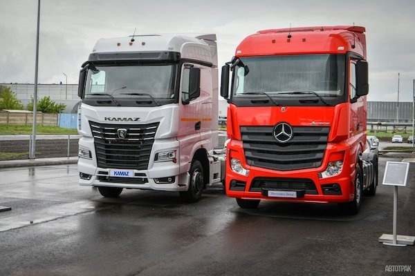 Mercedes-Benz задумался