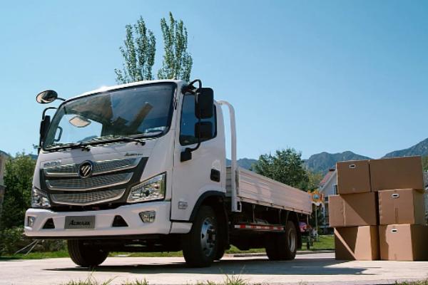Foton представит в России новый грузовик Aumark S