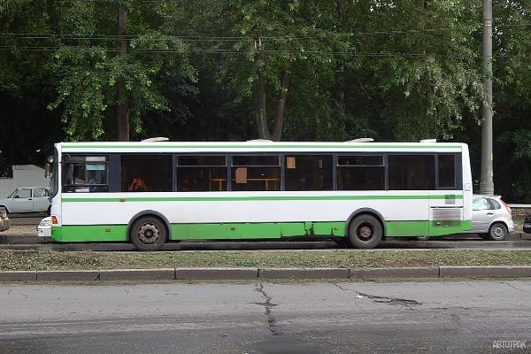 Более половины всех автобусов в России – пригородного назначения