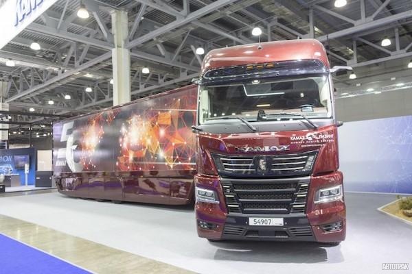 КАМАЗ представил будущее: оно за горами