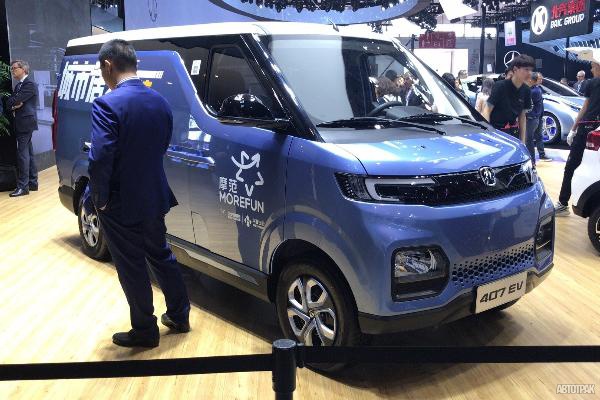 Корпорация BAIC показала полноприводный электрофургон