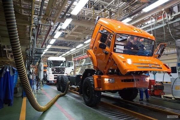 КАМАЗ в феврале увеличил производство на 23%