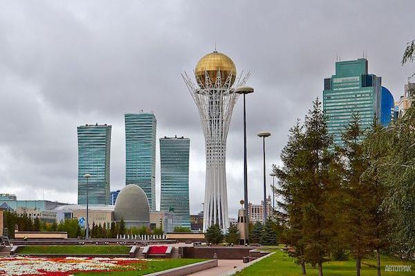 В Казахстане возобновили запрет на вывоз топлива автотранспортом