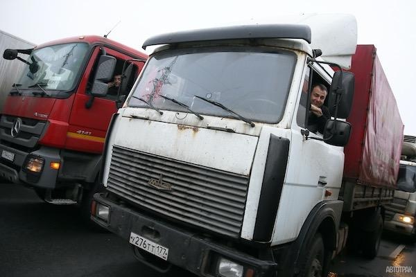 Власти рассказали, как грузовикам попасть в Москву. Правила въезда