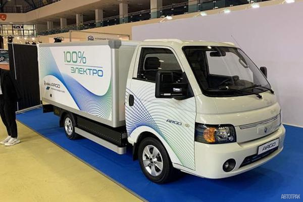 Представлен электромобиль на базе фургона Sollers Argo