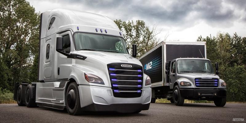 Daimler представил два электрических грузовика