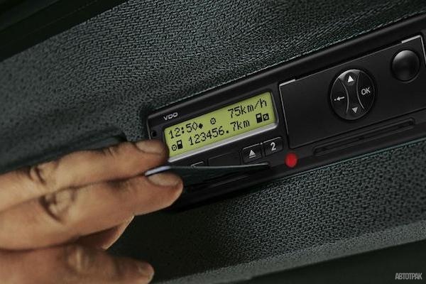 В Казахстане хотят увеличить штраф за отсутствие тахографа