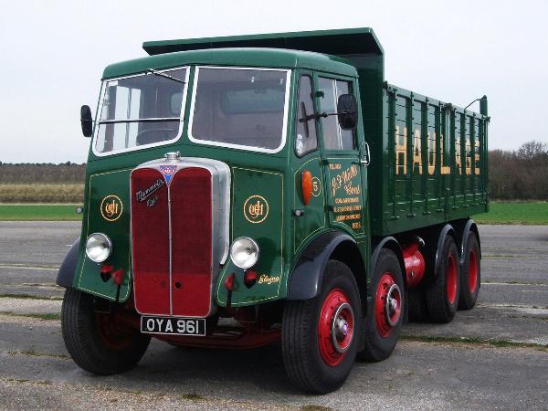 AEC Mammoth Major Miles Fox Haulage KGH204