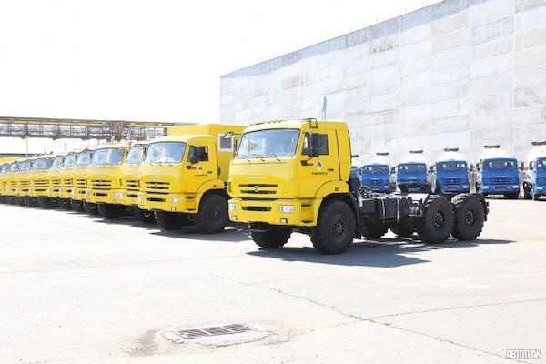 ТОП-10 новых грузовых автомобилей, которые чаще покупают в РФ