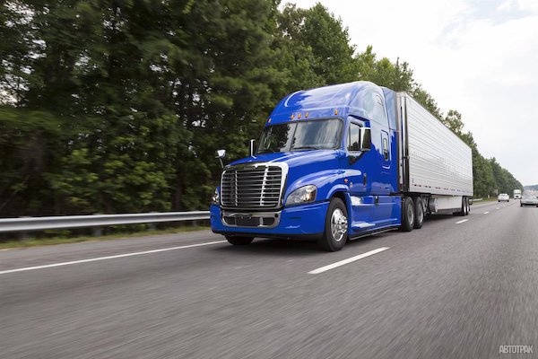 Daimler Trucks North America запускает динамическую аренду