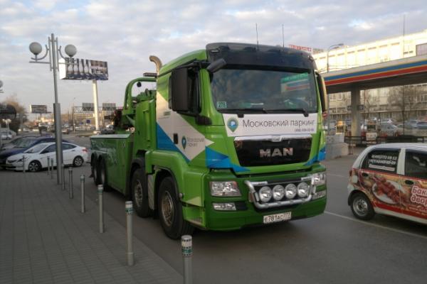 В Москве появятся новые эвакуаторы для грузовиков