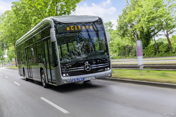 Мercedes-Benz eCitaro REX – электробус с запасом хода до 400 км
