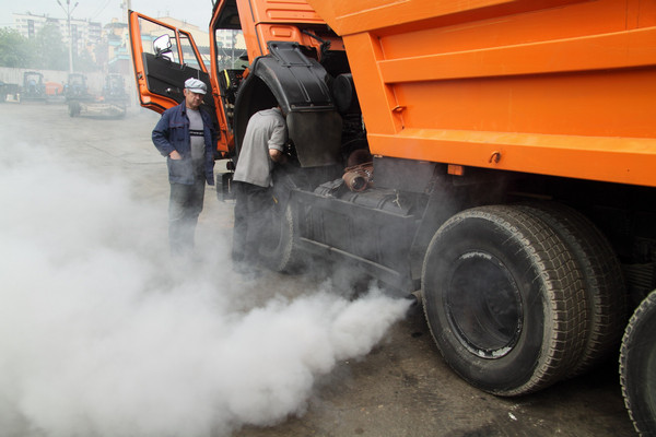 Собянин снова отсрочил запрет на въезд в Москву неэкологичных грузовиков