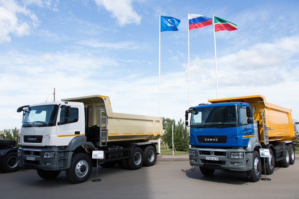 КамАЗ остается лидером продаж на грузовом рынке
