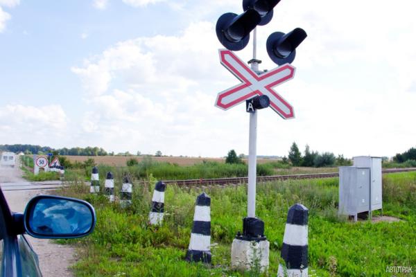 Нарушителей ПДД на ж/д переездах лишат скидки от ГИБДД