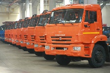 Рынок грузовых автомобилей в России растет шестой месяц подряд