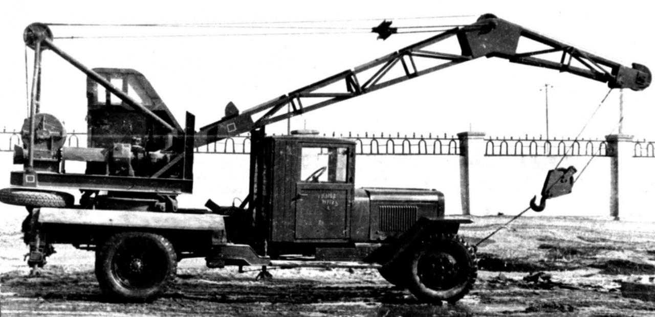 76-AT-1.jpg 76-AT-1.jpg